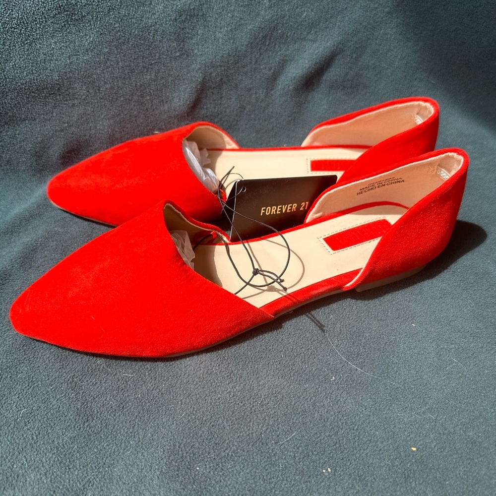 NWT red faux suede flats 6.5